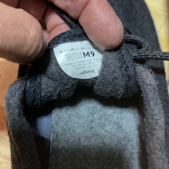 Allbirds sneakers size 9 - Picture 6 of 7